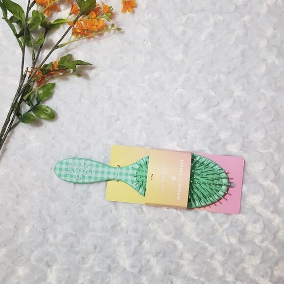 Stoney Clover Lane x Target Gingham detangling hairbrush - Picture 1 of 3